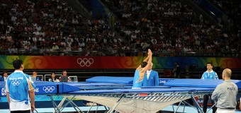 ACROBATICA SU TRAMPOLONE ELASTICO